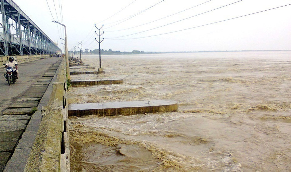 सप्तकोशी नदीको बहाव घट्दै