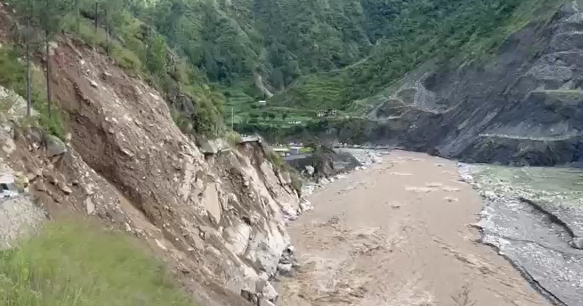  कोसी र वाग्मतीमा यी राजमार्ग छन् अवरुद्ध, अन्त कुन कुन राजमार्ग अवरुद्घ छ ? (सूचीसहित)