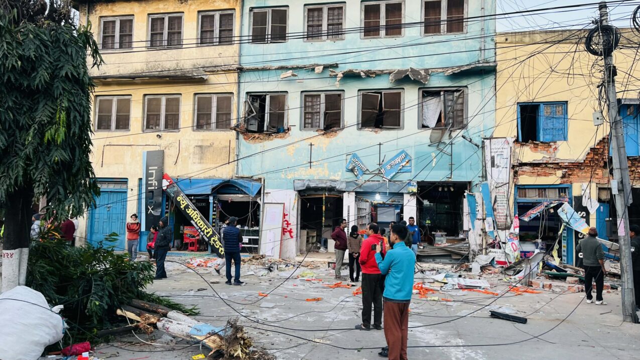 हेटौंडा सडक विस्तार कार्य तत्कालका लागि स्थगित