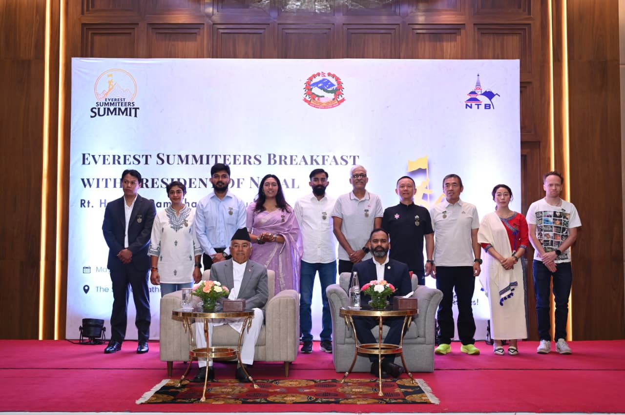 सगरमाथा संरक्षण र दिगो पर्वतारोहण आजको आवश्यकता : राष्ट्रपति पौडेल